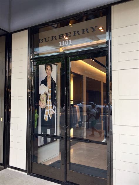burberry vancouver bc